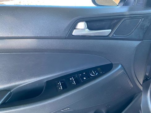 Used 2019 Hyundai Tucson Limited image 20