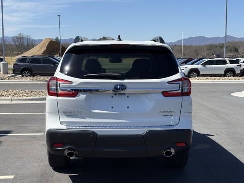 New 2026 Subaru Ascent Limited AWD/4WD image 10