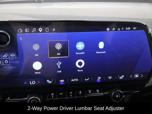 Used 2024 Chevrolet Blazer EV LT AWD/4WD image 29