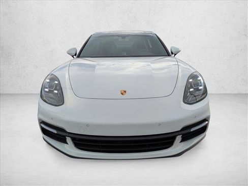 Used 2018 Porsche Panamera 4S image 2
