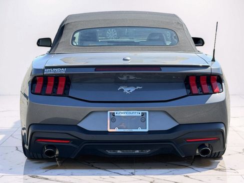 Used 2024 Ford Mustang Premium RWD image 4