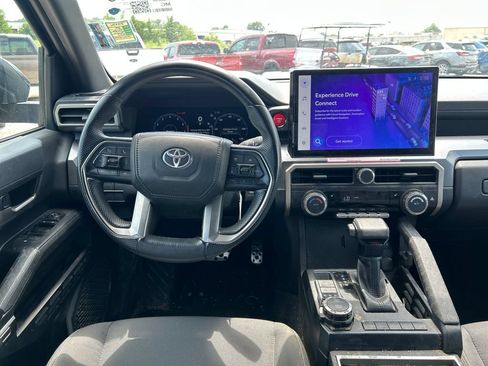 Used 2024 Toyota Tacoma TRD Sport AWD/4WD image 13