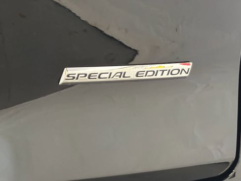 Used 2021 Honda Pilot Special Edition image 64