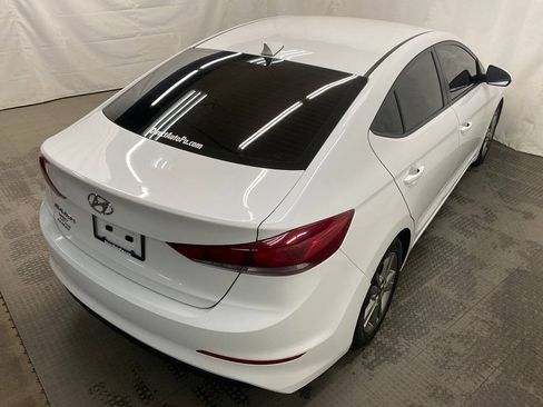 Used 2018 Hyundai Elantra SEL FWD image 10