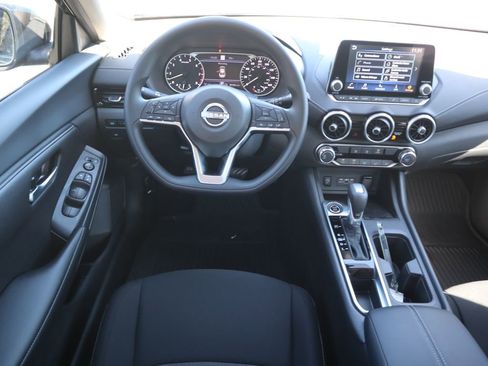 New 2025 Nissan Sentra SV image 10