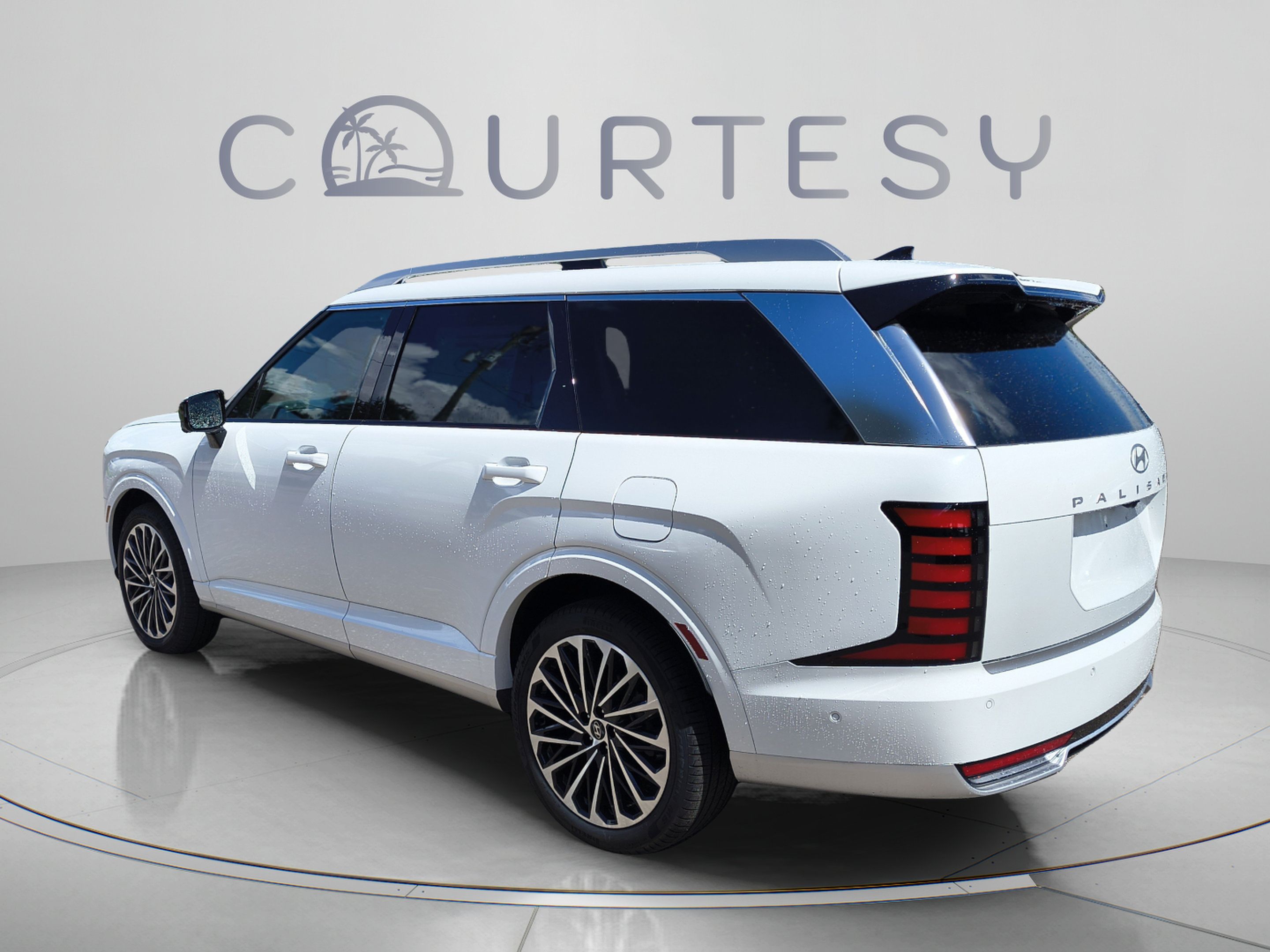 New 2027 Hyundai Palisade Calligraphy FWD image 3