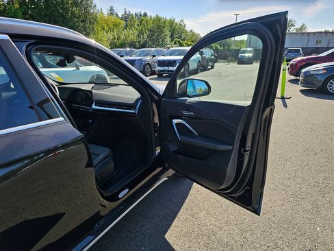 Used 2026 BMW X1 xDrive28i AWD/4WD image 26