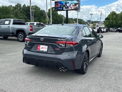 Used 2024 Toyota Corolla XSE FWD image 4