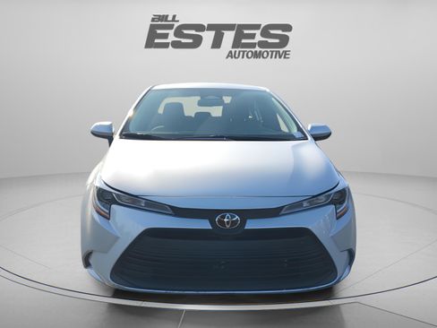 Used 2023 Toyota Corolla LE FWD image 6