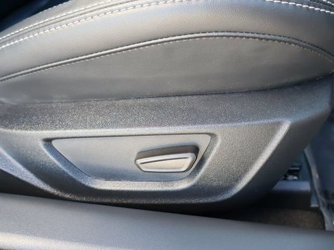 Used 2025 Ford Mustang Premium image 16