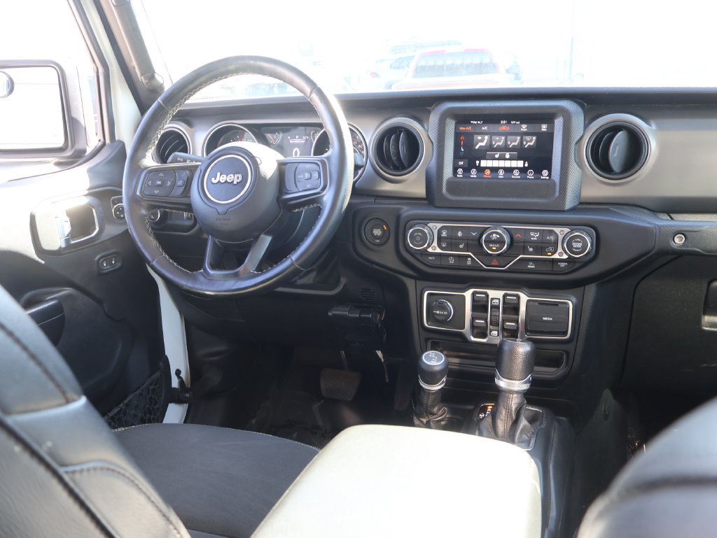 Used 2023 Jeep Gladiator Sport AWD/4WD image 12