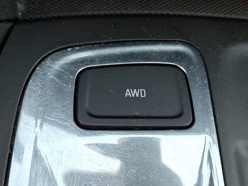 Used 2022 Chevrolet Equinox LT AWD/4WD image 24