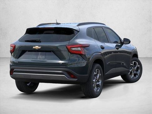 New 2026 Chevrolet Trax LT w/ Driver Confidence Package image 4