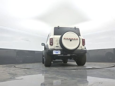 New 2026 Ford Bronco Outer Banks AWD/4WD image 38