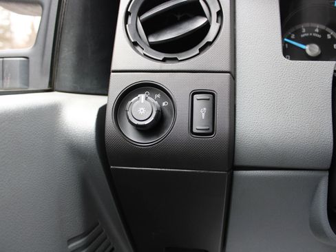 Used 2015 Ford F350 XL image 22