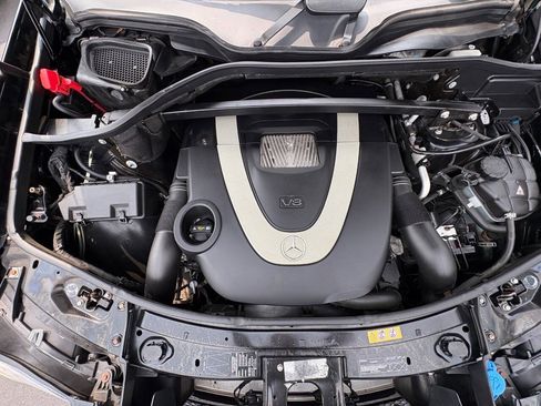 Used 2012 Mercedes-Benz GL 450 4MATIC image 28