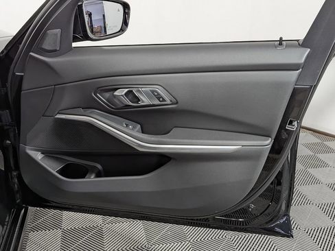 Certified 2023 BMW 330i xDrive Sedan w/ Premium Package image 28