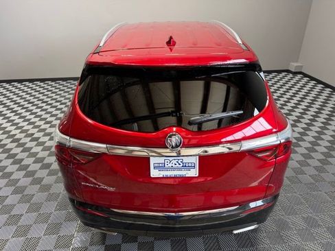 Used 2024 Buick Enclave Premium image 11