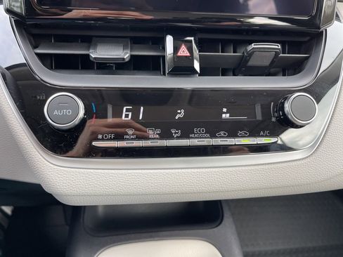 Used 2026 Toyota Corolla LE image 12