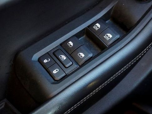 Used 2023 Jeep Grand Cherokee Altitude image 26