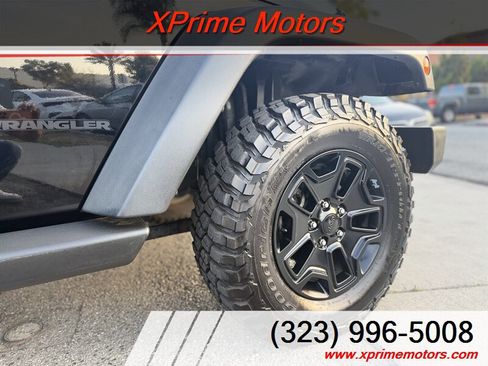 Used 2016 Jeep Wrangler Sport AWD/4WD image 9