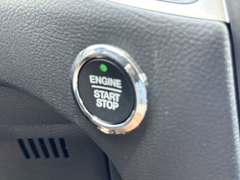 New 2024 Ford Edge SEL w/ Convenience Package image 23