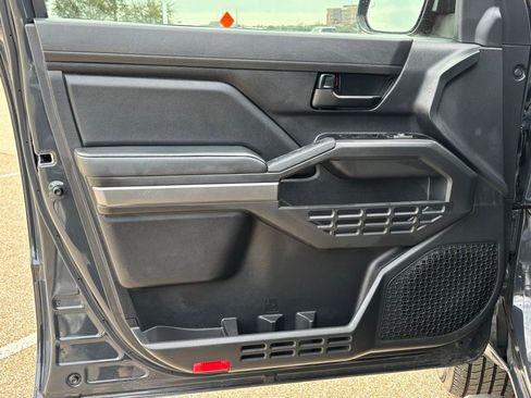 Used 2025 Toyota Tacoma SR5 image 24