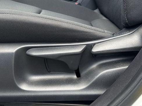 Used 2025 Toyota Corolla LE FWD image 25