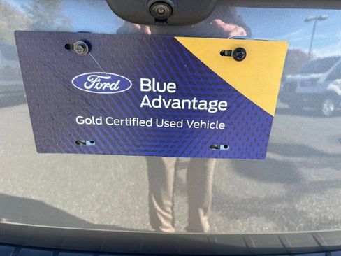 Certified 2022 Ford Explorer XLT w/ Equipment Group 202A image 24