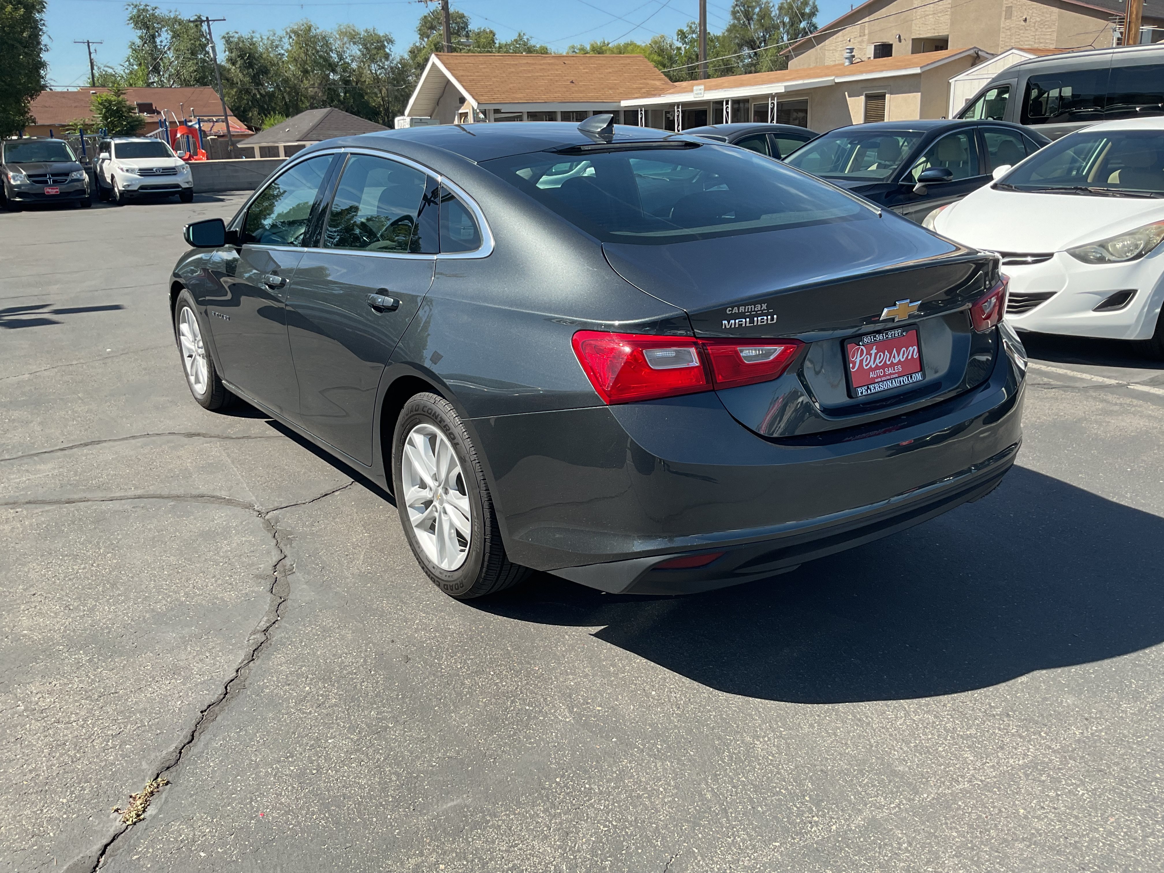 Used 2017 Chevrolet Malibu LT FWD image 7
