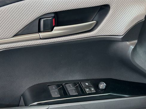 New 2026 Toyota Camry SE FWD image 18