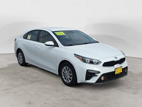 Used 2021 Kia Forte Sedan FWD image 3