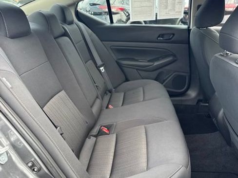 Certified 2025 Nissan Altima 2.5 SV FWD image 15