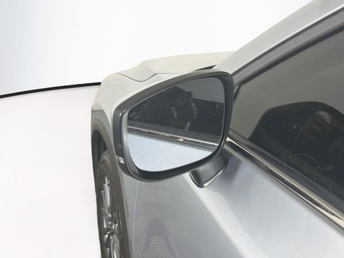 Used 2021 MAZDA CX-5 Touring FWD image 16