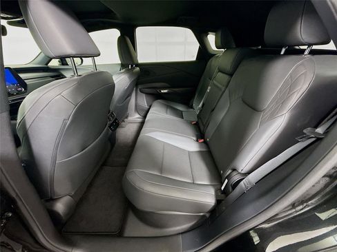 Used 2024 Lexus RX 350 Premium w/ Convenience Package FWD image 3