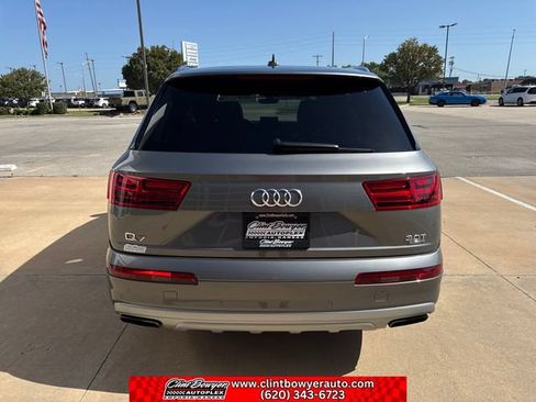 Used 2017 Audi Q7 3.0T Premium Plus w/ Premium Plus Package AWD/4WD image 4