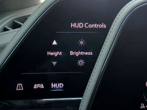 Used 2021 Cadillac Escalade Premium Luxury Platinum AWD/4WD image 33