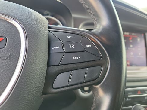 Used 2023 Dodge Charger SXT RWD image 21