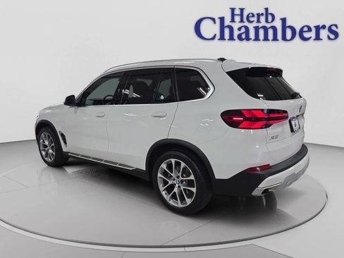 Used 2026 BMW X5 xDrive40i AWD/4WD image 3