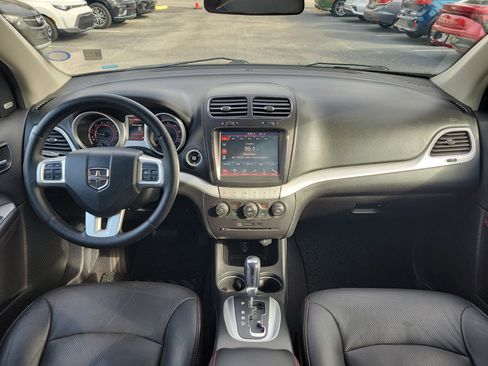 Used 2018 Dodge Journey GT image 17