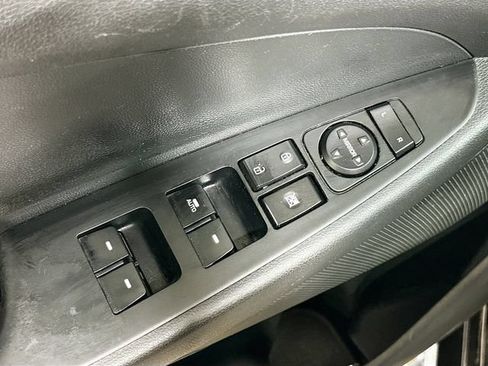 Used 2017 Hyundai Tucson SE w/ SE Popular Package 02 AWD/4WD image 15