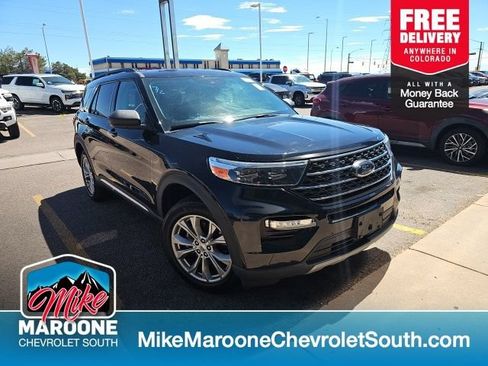 Used 2023 Ford Explorer XLT w/ Equipment Group 202A AWD/4WD image 1