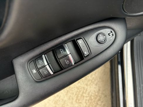 Used 2021 INFINITI QX50 Luxe FWD image 11