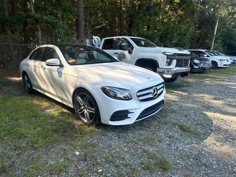 Used 2019 Mercedes-Benz E 300 image 13