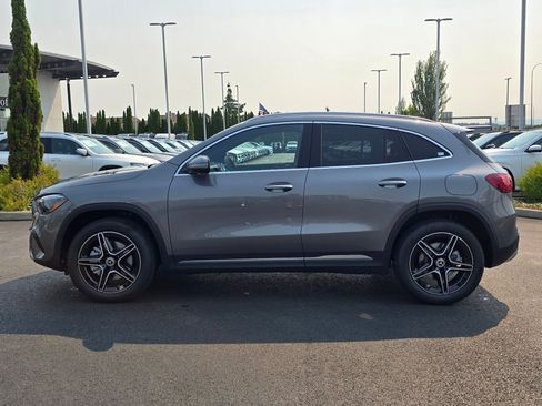New 2026 Mercedes-Benz GLA 250 4MATIC image 3