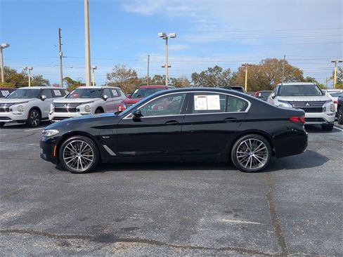 Used 2023 BMW 530e xDrive image 9