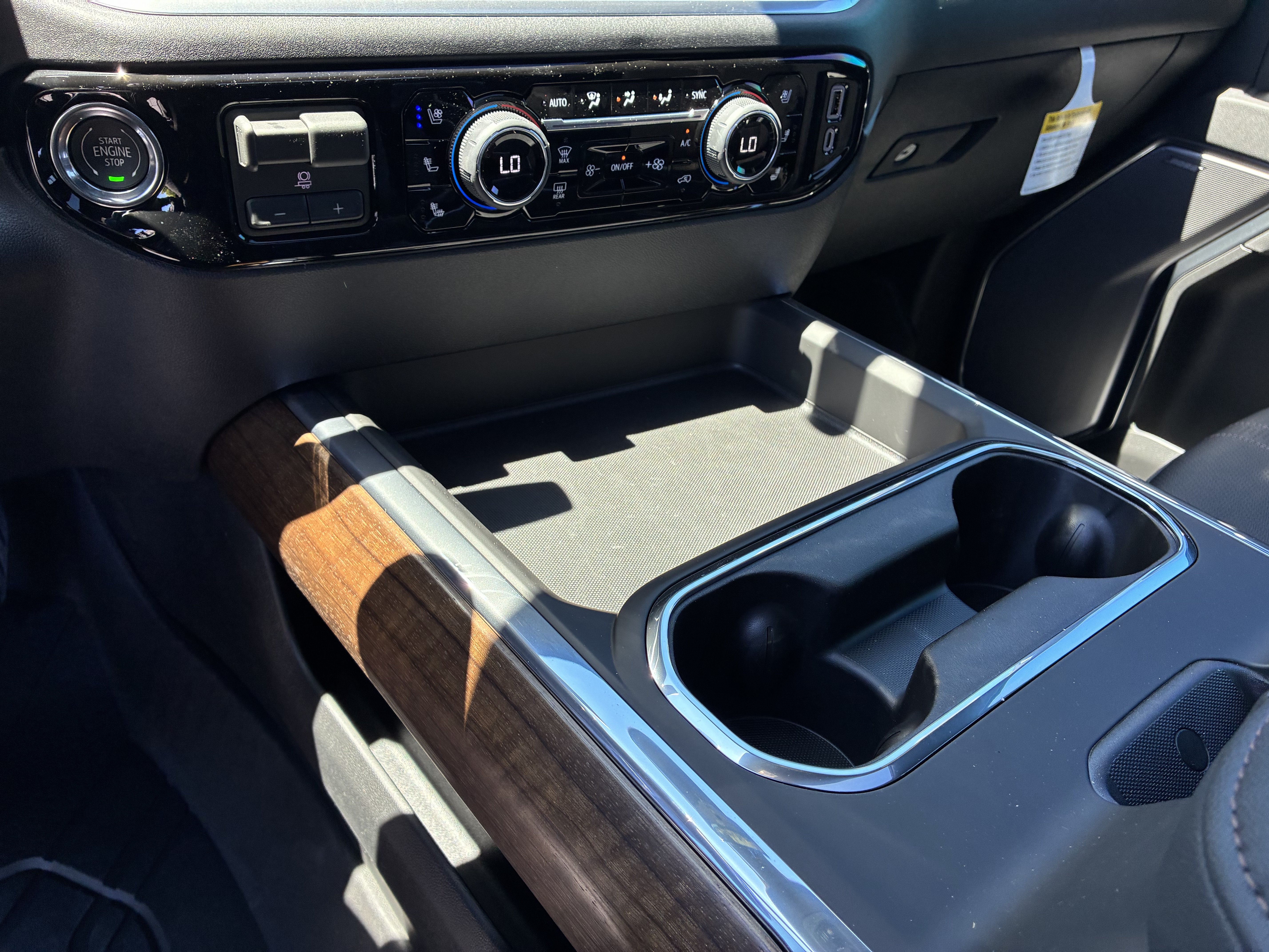 New 2026 Chevrolet Silverado 2500 High Country w/ Technology Package AWD/4WD image 36