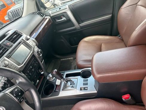 Used 2019 Toyota 4Runner Limited AWD/4WD image 7