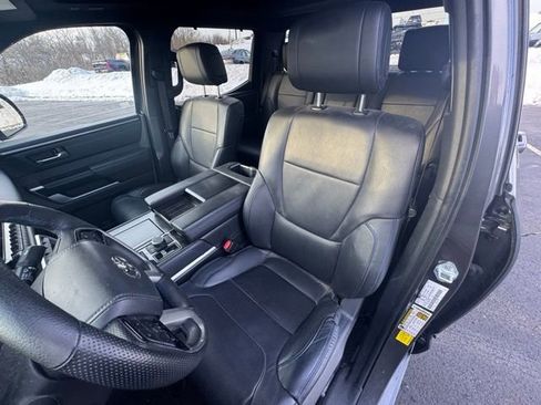 Used 2023 Toyota Tundra Platinum image 10
