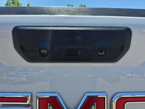 Used 2024 GMC Sierra 1500 SLT w/ SLT Premium Plus Package AWD/4WD image 13